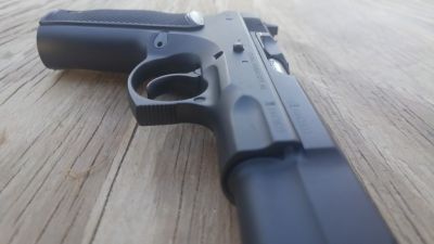 CZ 75